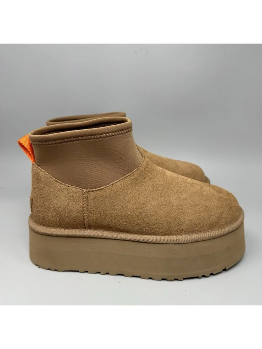 UGG Classic Mini Dipper Platform Women's Boots 1168170 Size 7 New No Box